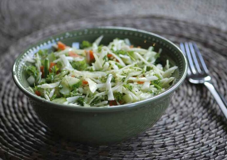 Cabbage salad for gout